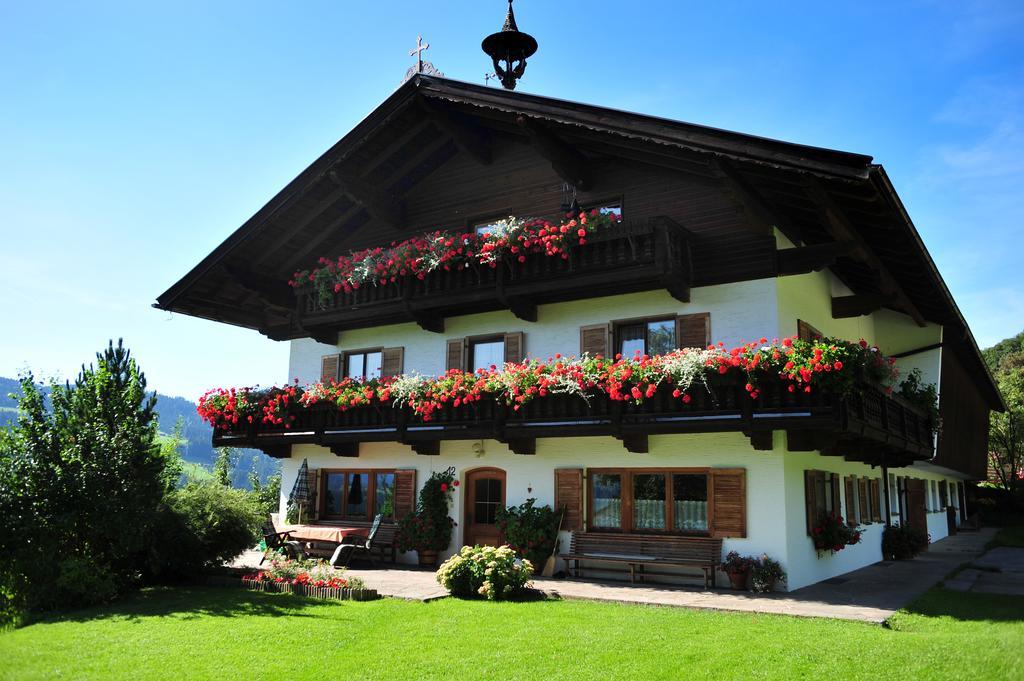 Gugghof Apartment Hopfgarten im Brixental Room photo